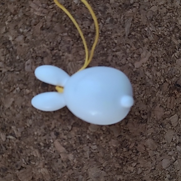 Egg circus, egg in rabbit costume - Picture 2 of 3